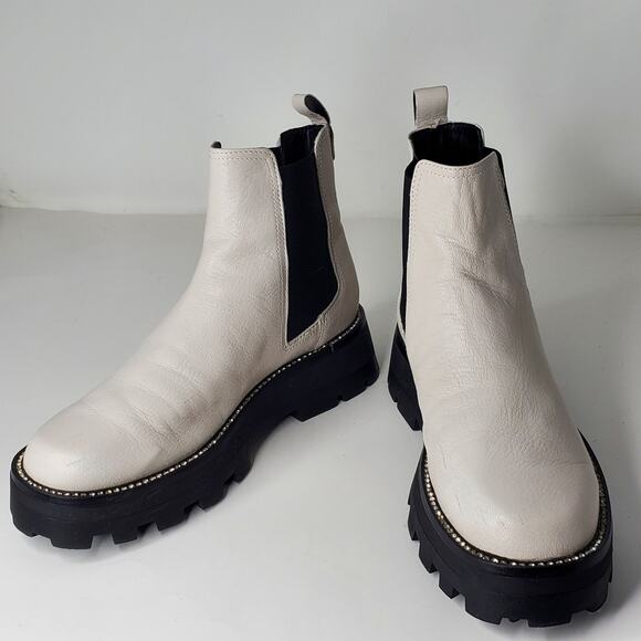 Karl Lagerfeld Paris Mayde Women's leather rhinestone white Chelsea boots Size 8 - Picture 12 of 13